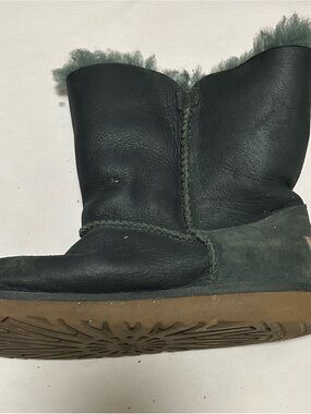 UGG Short Olive Green Suede Boot